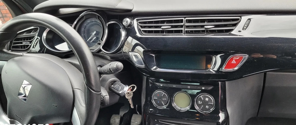 Citroen DS3 cena 31500 przebieg: 122000, rok produkcji 2015 z Pobiedziska małe 29